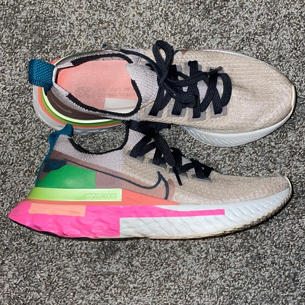 Nike Infinity React